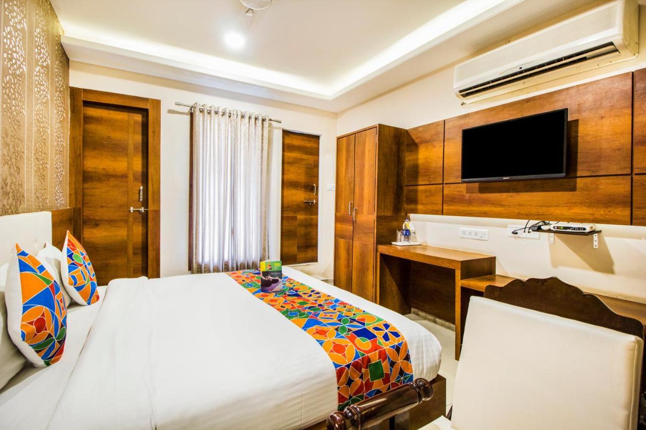 Fabhotel Damanis Ashok Nagar Удайпур Екстериор снимка