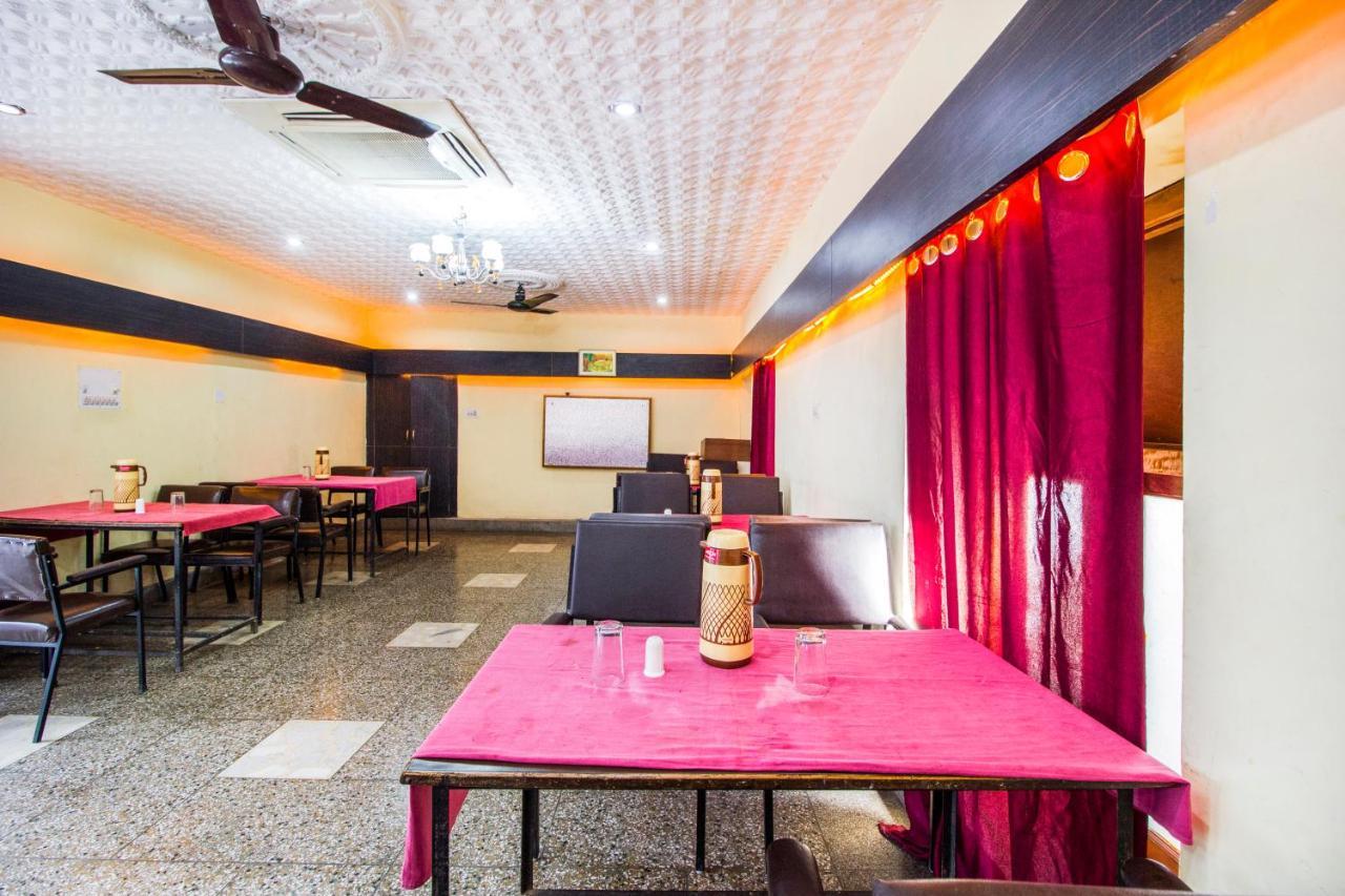 Fabhotel Damanis Ashok Nagar Удайпур Екстериор снимка